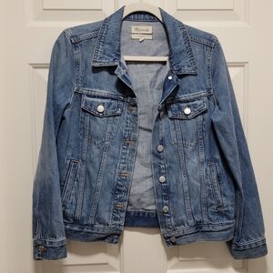 Madewell Jean Jacket, Size Medium